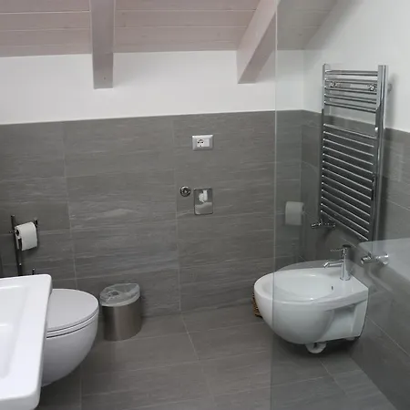 Acqua Dolce Daire